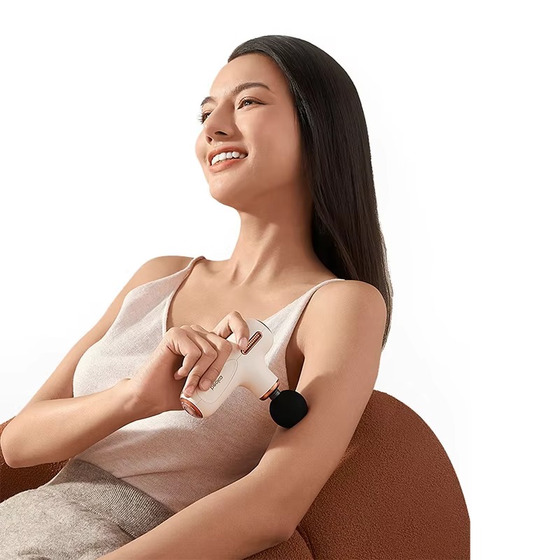 ミニ加熱マッサージガン 静音電動振動 深部組織筋肉マッサージ - Massage Gun のレビューと価格