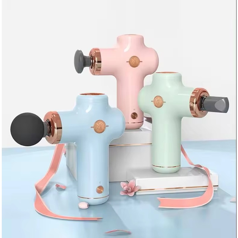 4つのマッサージヘッドを備えたハンドヘルドミニマッサージガン - Massage Gun のレビューと価格